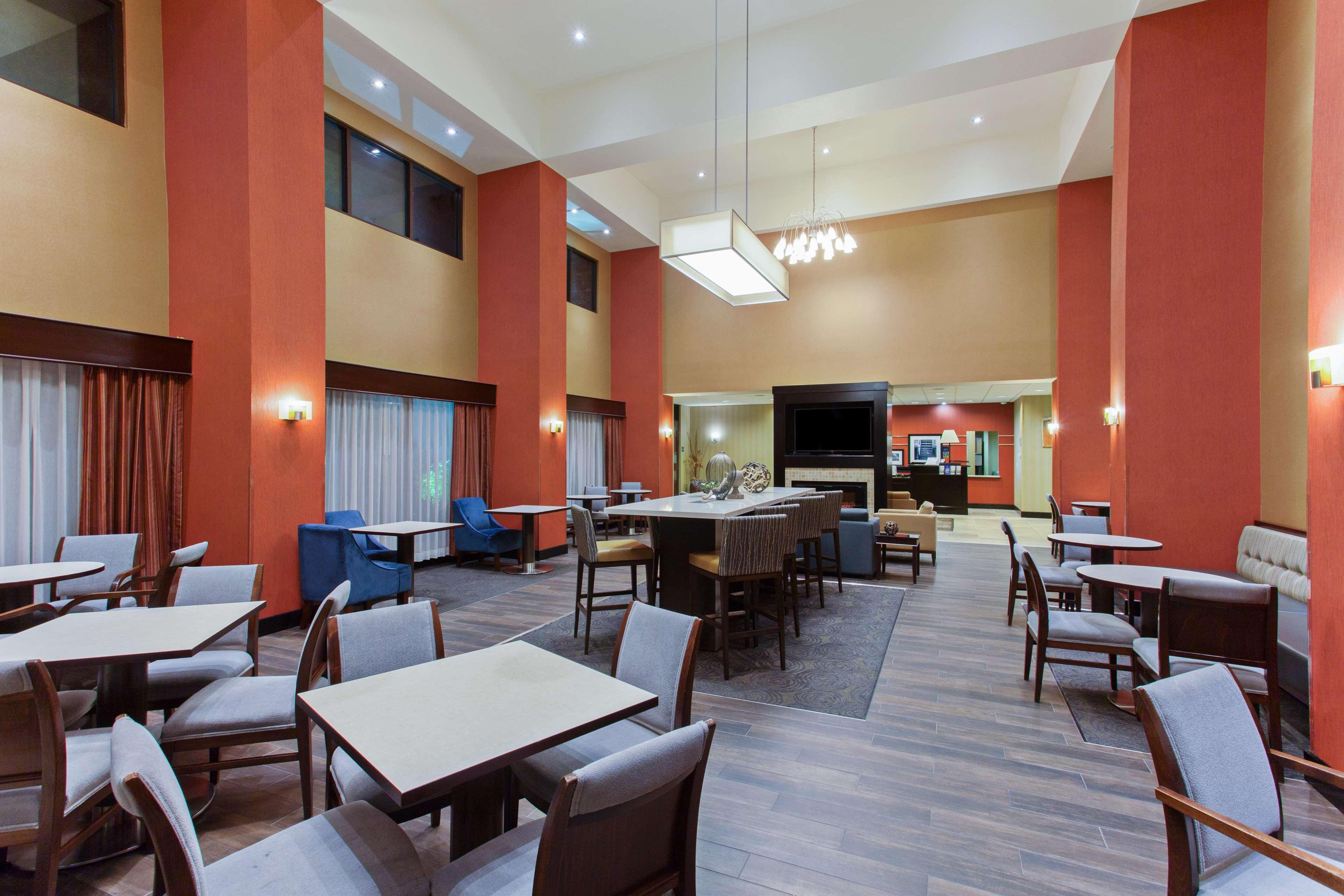 Hampton Inn & Suites Roseville Dış mekan fotoğraf