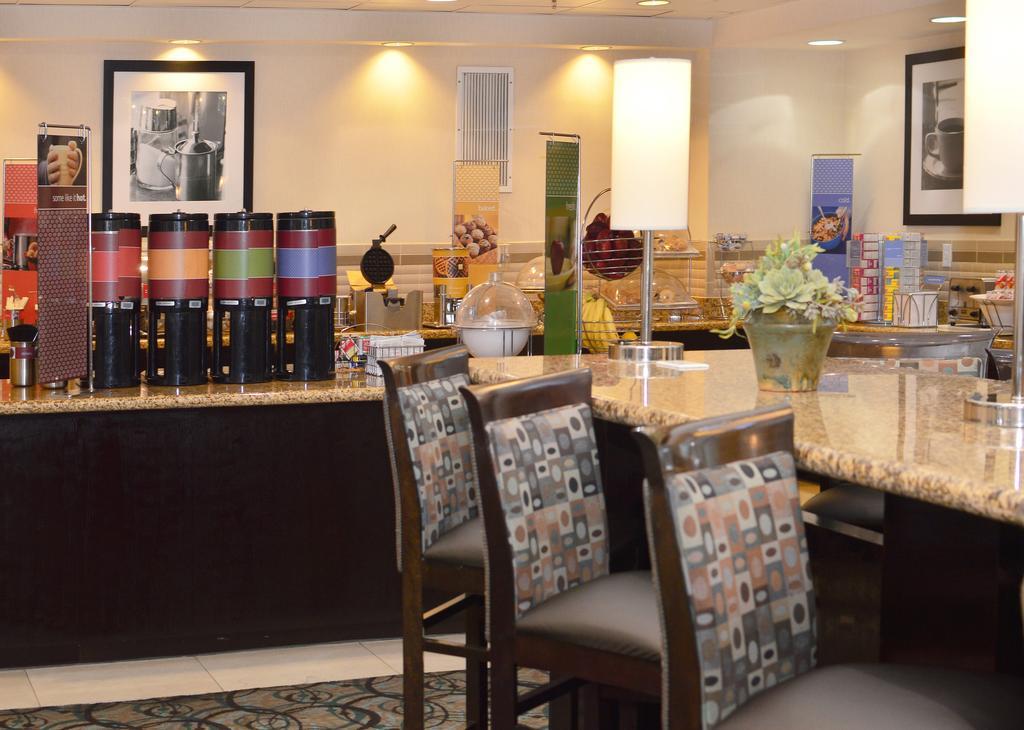 Hampton Inn & Suites Roseville Dış mekan fotoğraf