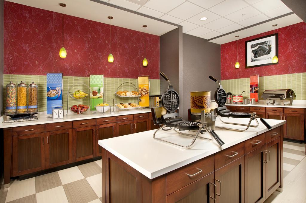 Hampton Inn & Suites Roseville Dış mekan fotoğraf