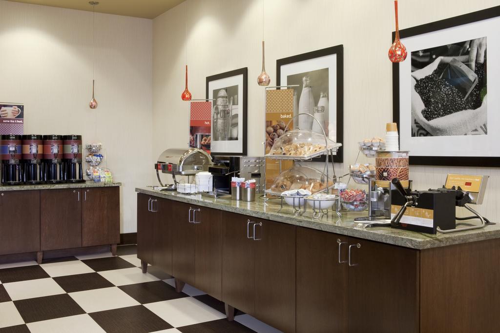 Hampton Inn & Suites Roseville Dış mekan fotoğraf